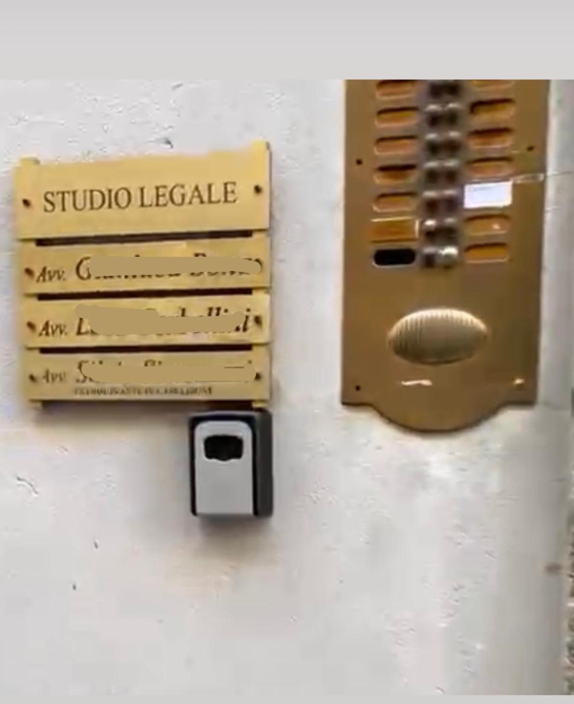 Appartamento In Centro Storico "La Casa Di Cri" Asti Exterior photo